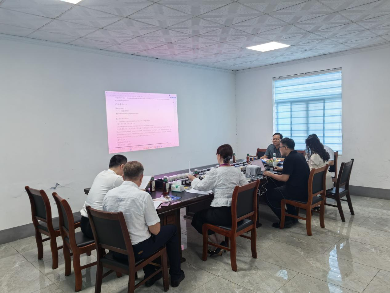 对接交流促发展，携手共进提品质